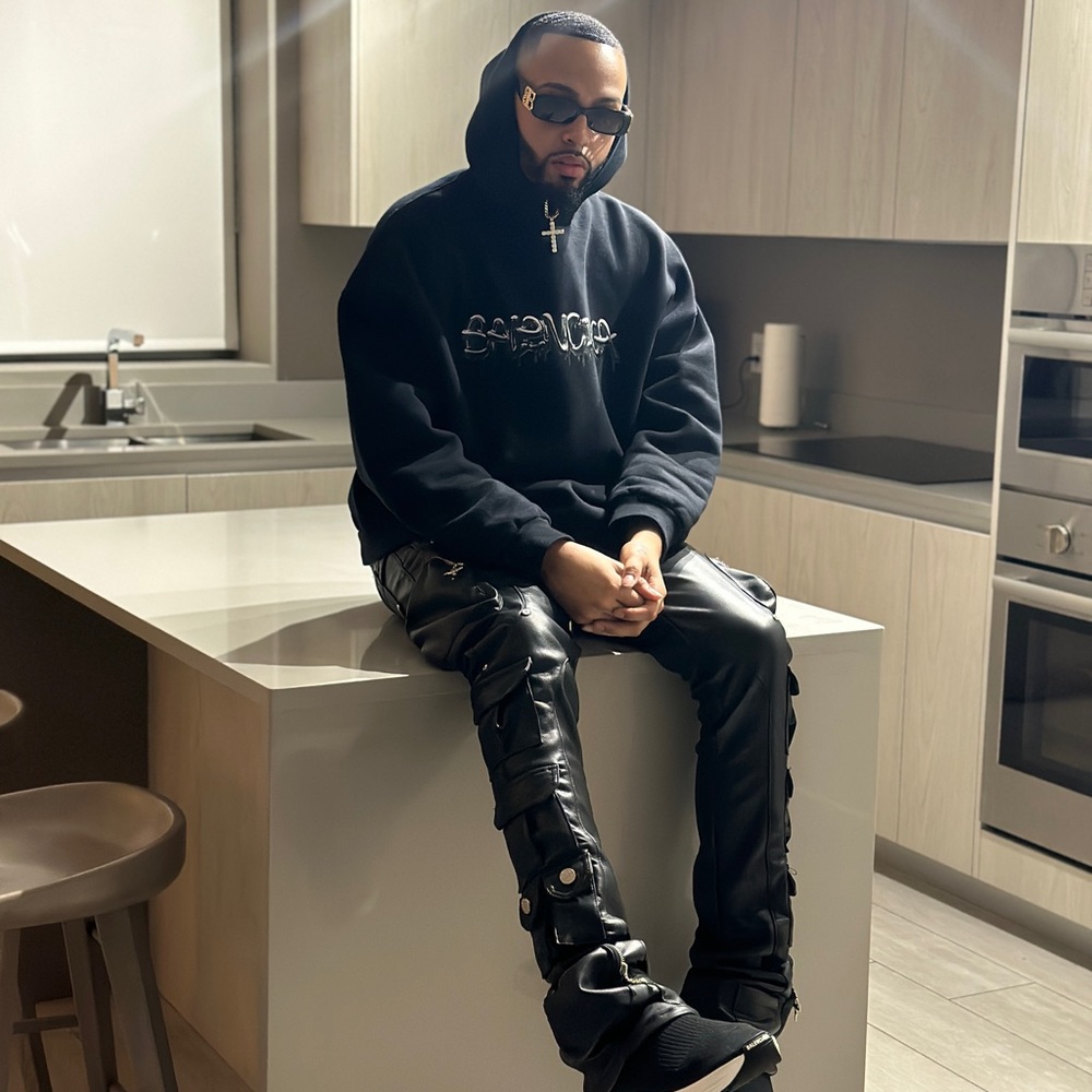 Meet your Posher, Ramonte